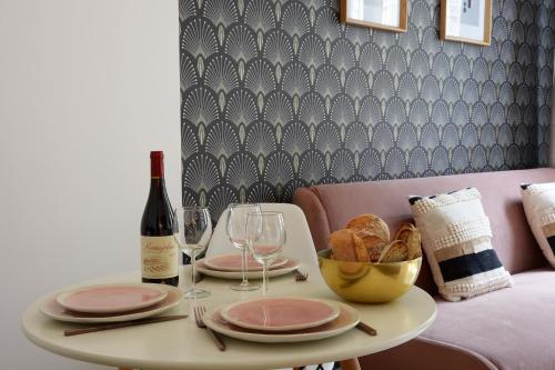 HolidaysInParis - Republique - image 4