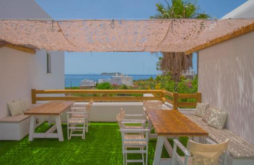 สวน, Ostria Hotel & Apartments in แอนโดรส