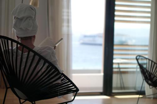 Sunday Boutique Hotel in Nea Stira