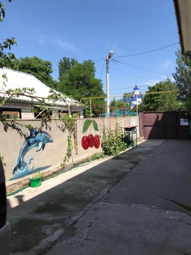 Cherry Hotel - image 5