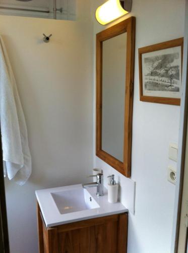 L'Annexe Apparthôtel du 8, 3 étoiles - Apartment - Besançon