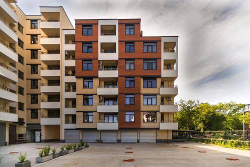 Alma Apartment - Stylish 1BD Flat with Balcony
