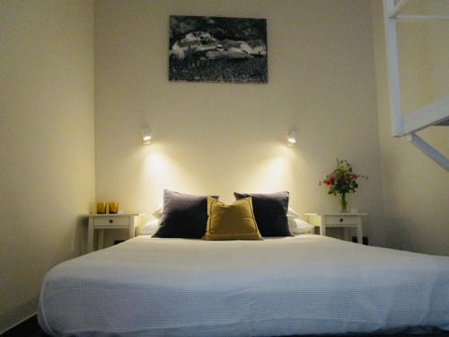 1 queen bed