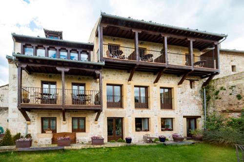  Hospederia de Santo Domingo, Pedraza-Segovia bei Aguilafuente