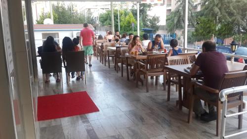 Altunakar 1 Hotel - image 5