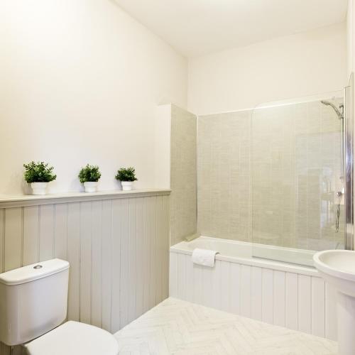 Knockerdown Cottages, Ashbourne (photo 8)