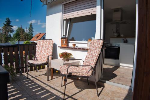 陽台/露台, Ferienwohnung-M8 im schönen Werratal (Ferienwohnung-M8 im schonen Werratal) in 邁因哈爾德