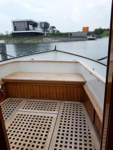 Výhled, Privé B&B Motorsailer Rataplan (Prive B&B Motorsailer Rataplan) in Kamperland