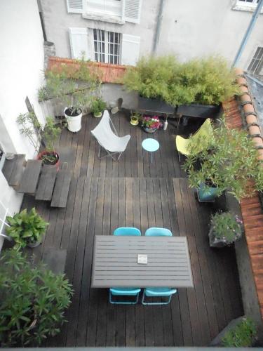 Maison centre historique avec terrasse + parking privé gîte à louer Blois