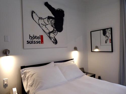 Standard Double Room image 6