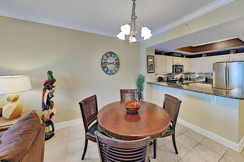 All-Suite Gulf-Front Getaway with Pools & Gym condo - image 9