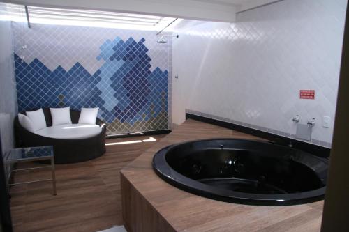 Motel Hollywood in Itaigara