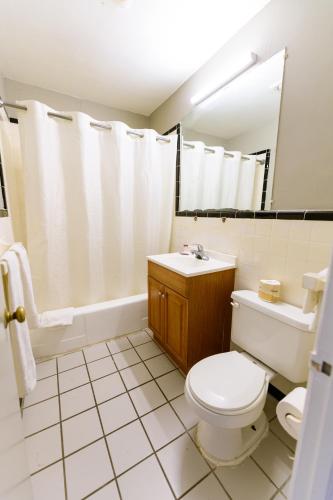 OAKS MOTEL GREENSBORO NC – Greensboro, NC