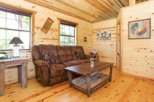 God's Country Cabins - Faith - image 7