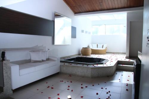 Motel Hollywood in Itaigara