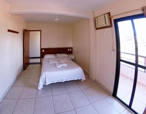 Double Room image 2