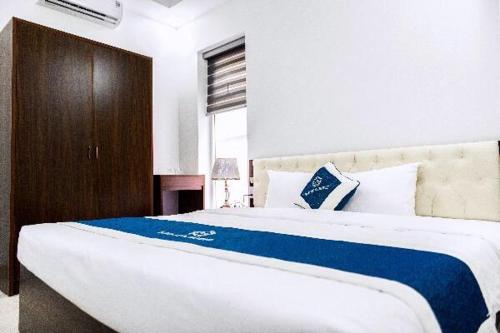 . Khách sạn bảo Sơn hạ long