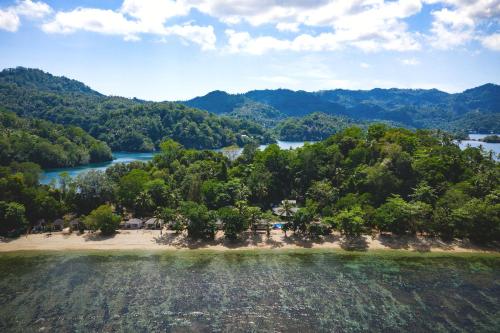 White Sands Beach Resort Lembeh Bitung