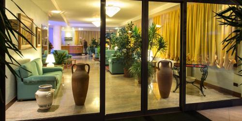 . Hotel Torresi