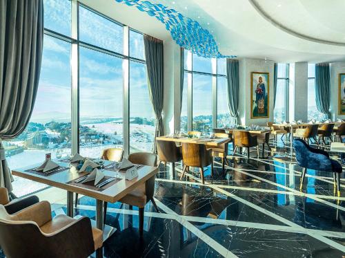 مطعم, A Hoteli - Grand&Sky Hotel Tornik in Kamalj