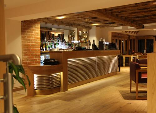 Ivy House Country Hotel - image 5