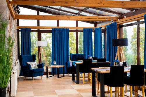 Restaurant, Pod Sową (Pod Sowa) in Nowa Ruda