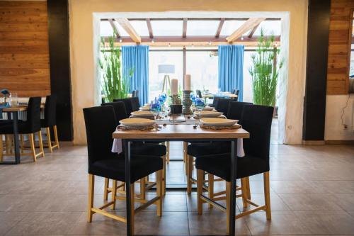 Restaurant, Pod Sową (Pod Sowa) in Nowa Ruda