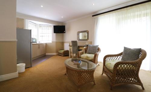 Fifth Avenue Beach House – Gqeberha, IL