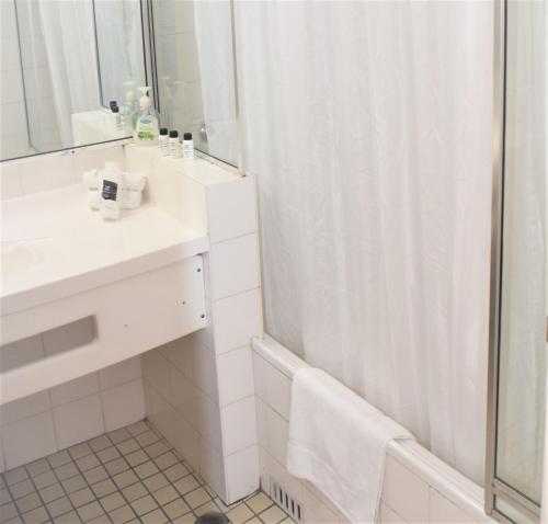 Accommodation Sydney - Hyde Park Plaza - main image