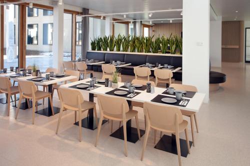 餐廳, Dekra Congresshotel Wart in 阿爾滕施泰格