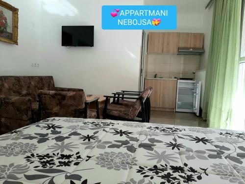 Apartments Nebojša - image 4