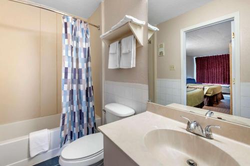 2 double beds