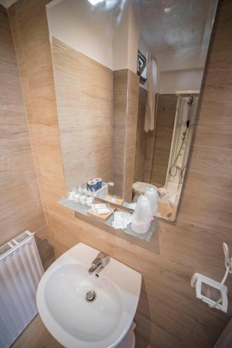 Galleria Frascati Rooms and Apartment - image 5