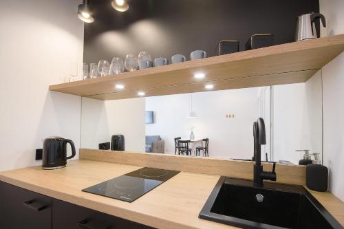 Wanderlust Apartments 4