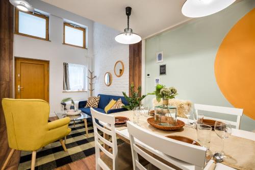 Colorful designer home in the heart of Budapest