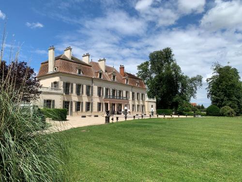 Château de Quincey chambre d'hôte Prissey