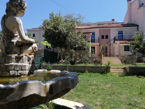 Apartments Sena, Pula