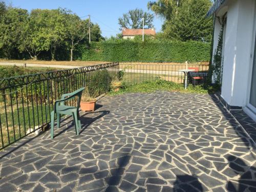 La Petite Charrue gîte à louer Forêt de Fayat