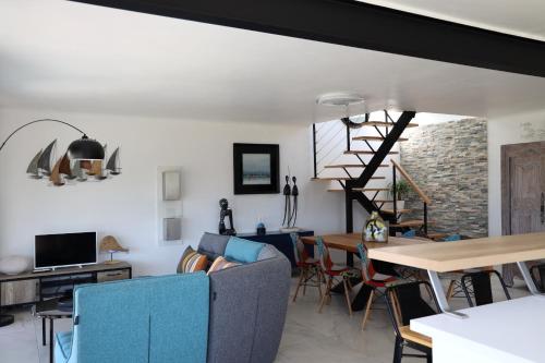 AZUR, maison moderne vue mer gîte à louer Damgan