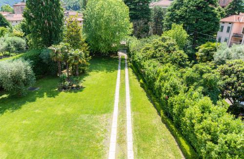 Suite & Apartment in Villa del 1700