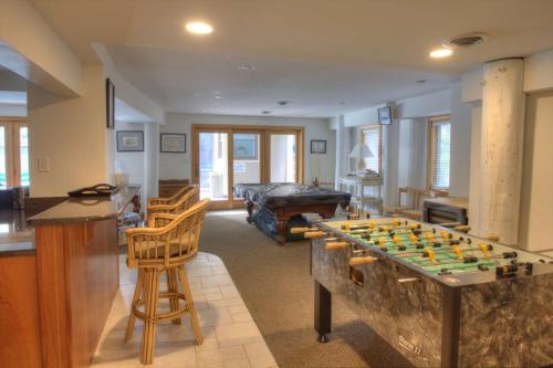 39 Surfside Dr. in Salisbury