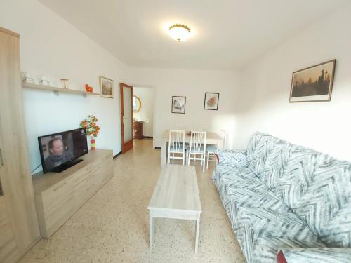 Apartamento con terraza muy cerca del mar