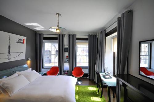 room detail thumbnail 0