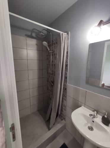 Podgoria Guesthouse- Camere de închiriat