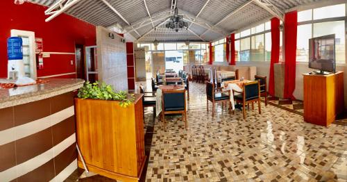 Restaurant, House Center in Milagro