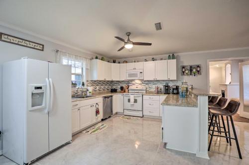 St Augustine Home with Hot Tub, 6 Mi to Beaches