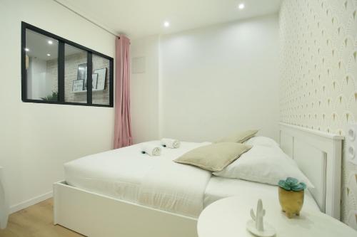 Rent a Room - 253, 2BDR Center of PARIS, Paris