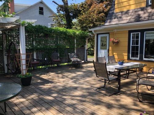 Rõdu/terrass, The Stella Rose B&B in Wolfville (NS)