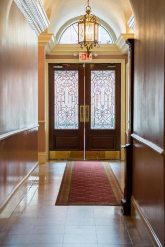 The Monterey Hotel - image 8