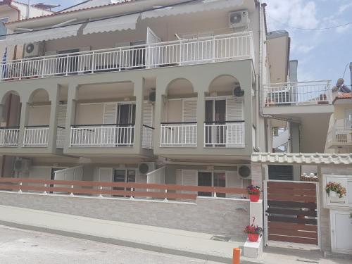 Villa Pirofani - image 2